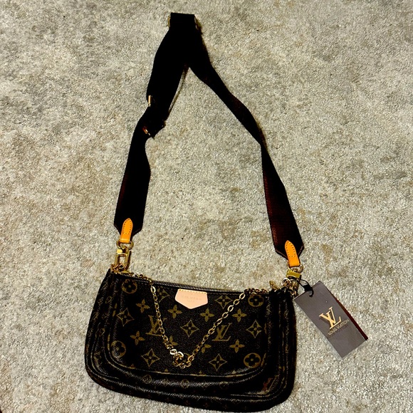 LV shoulder bag - Picture 2 of 3